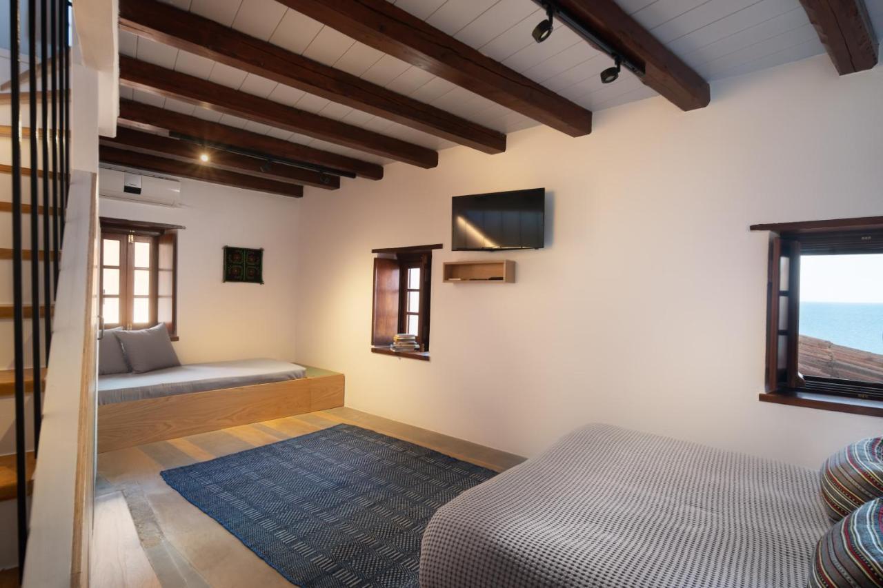 Kalnterimi Guesthouses Monemvasía Екстериор снимка